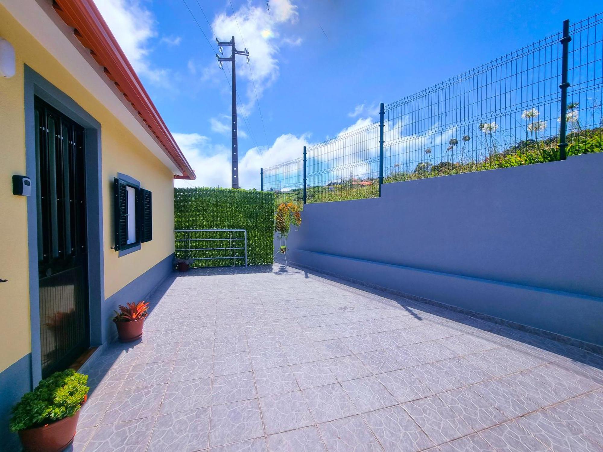 Cozy House In Sanatana, Near Hiking Trails And Levadas, Pico Ruivo