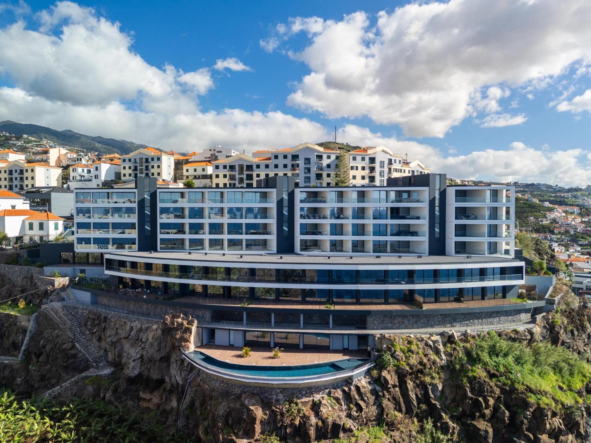 Atlantic Heights Varandas Do Atlantico Camara de Lobos