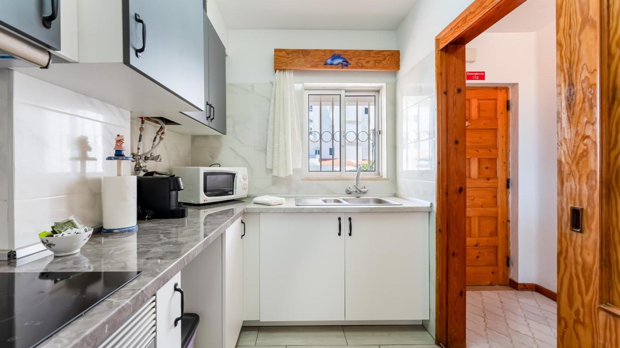 Typical T2 In W/ Balcony By Lovelystay Apartment *