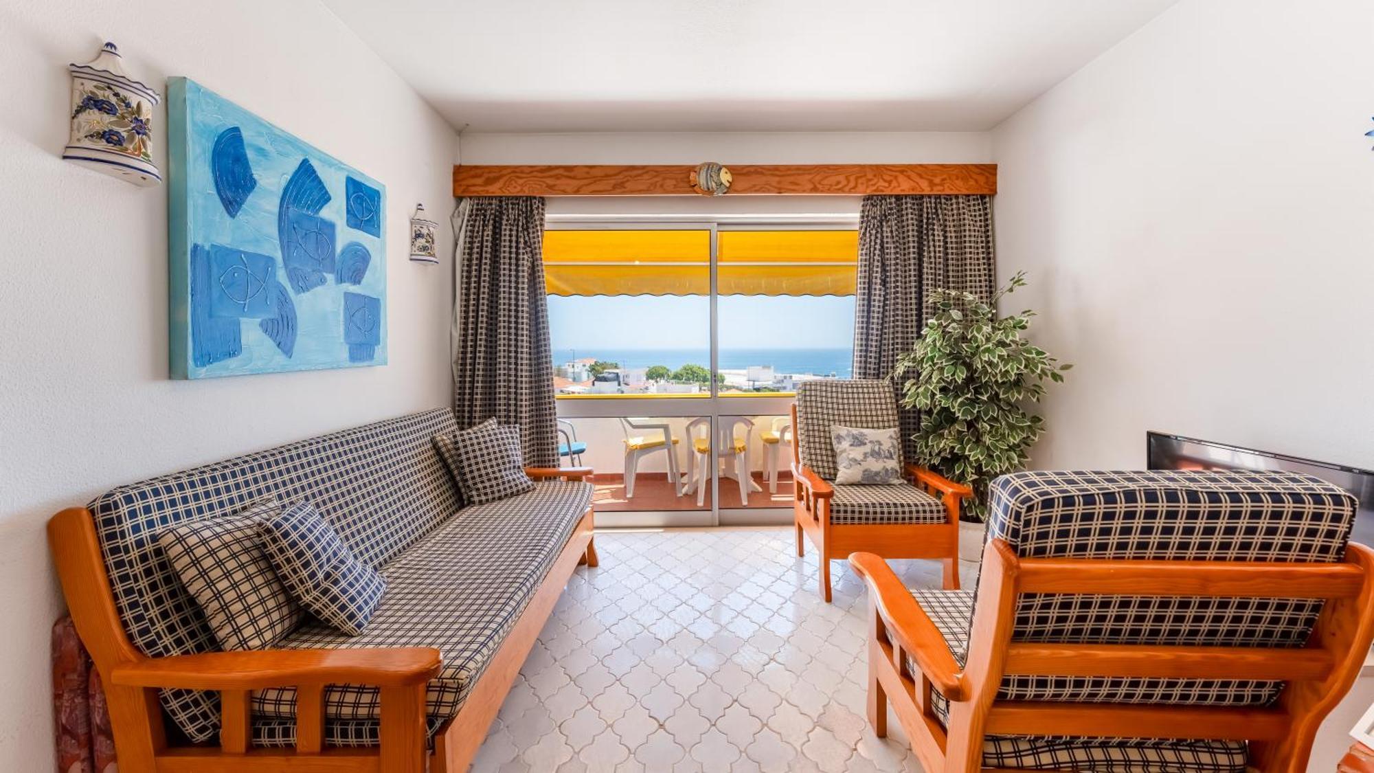 Typical T2 In W/ Balcony By Lovelystay Albufeira