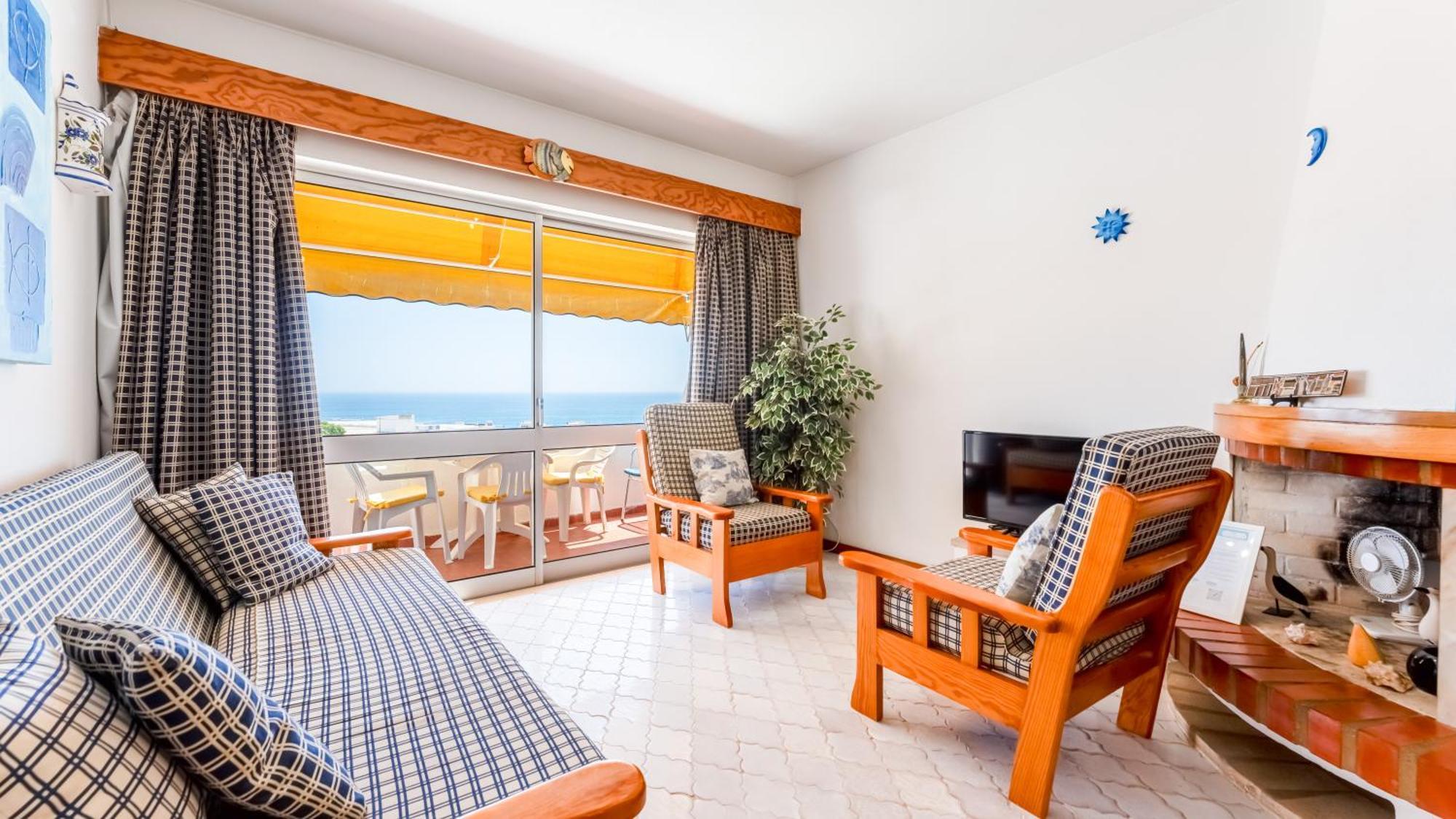 Typical T2 In W/ Balcony By Lovelystay Apartment *