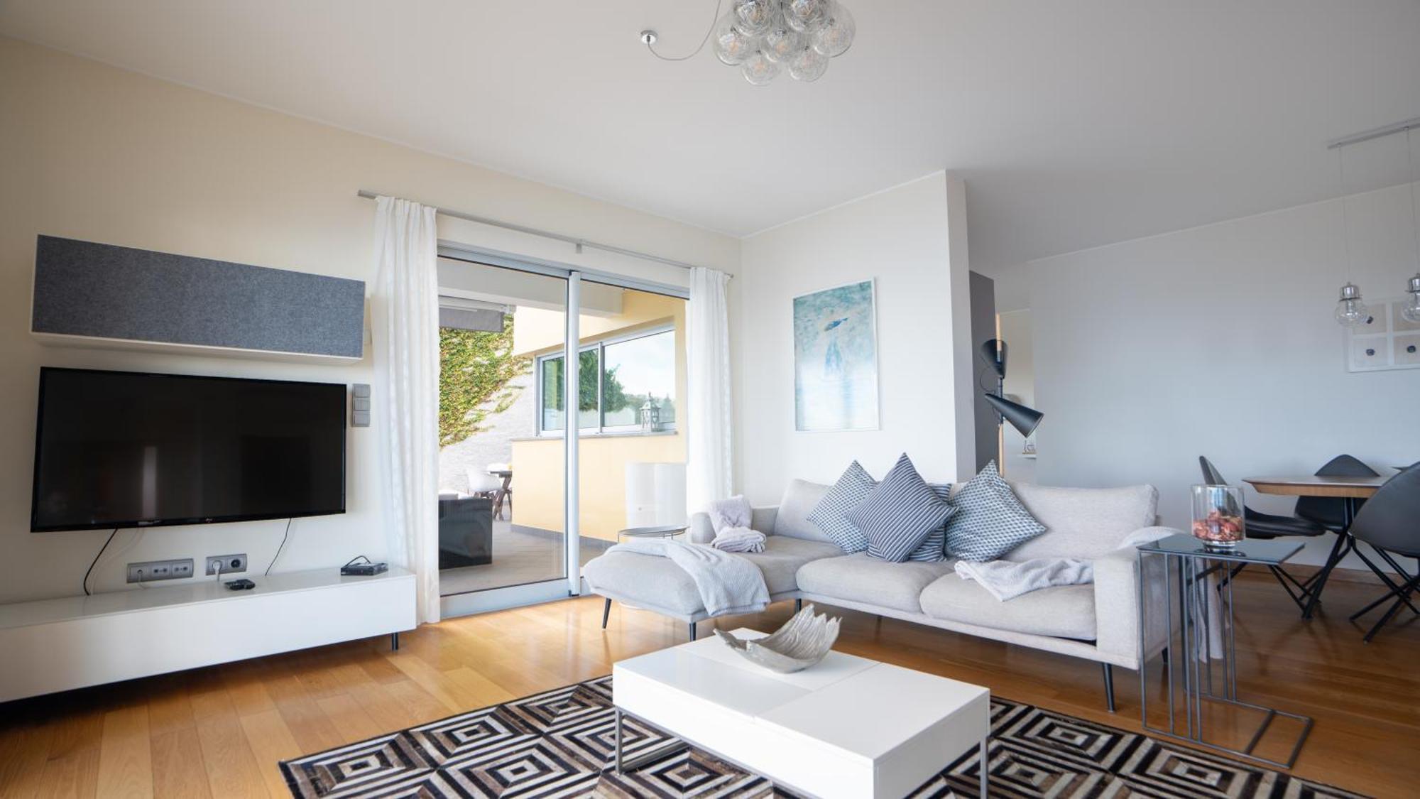Estrela Do Mar - By Lovelystay - Lovely, Sun Filled Villa