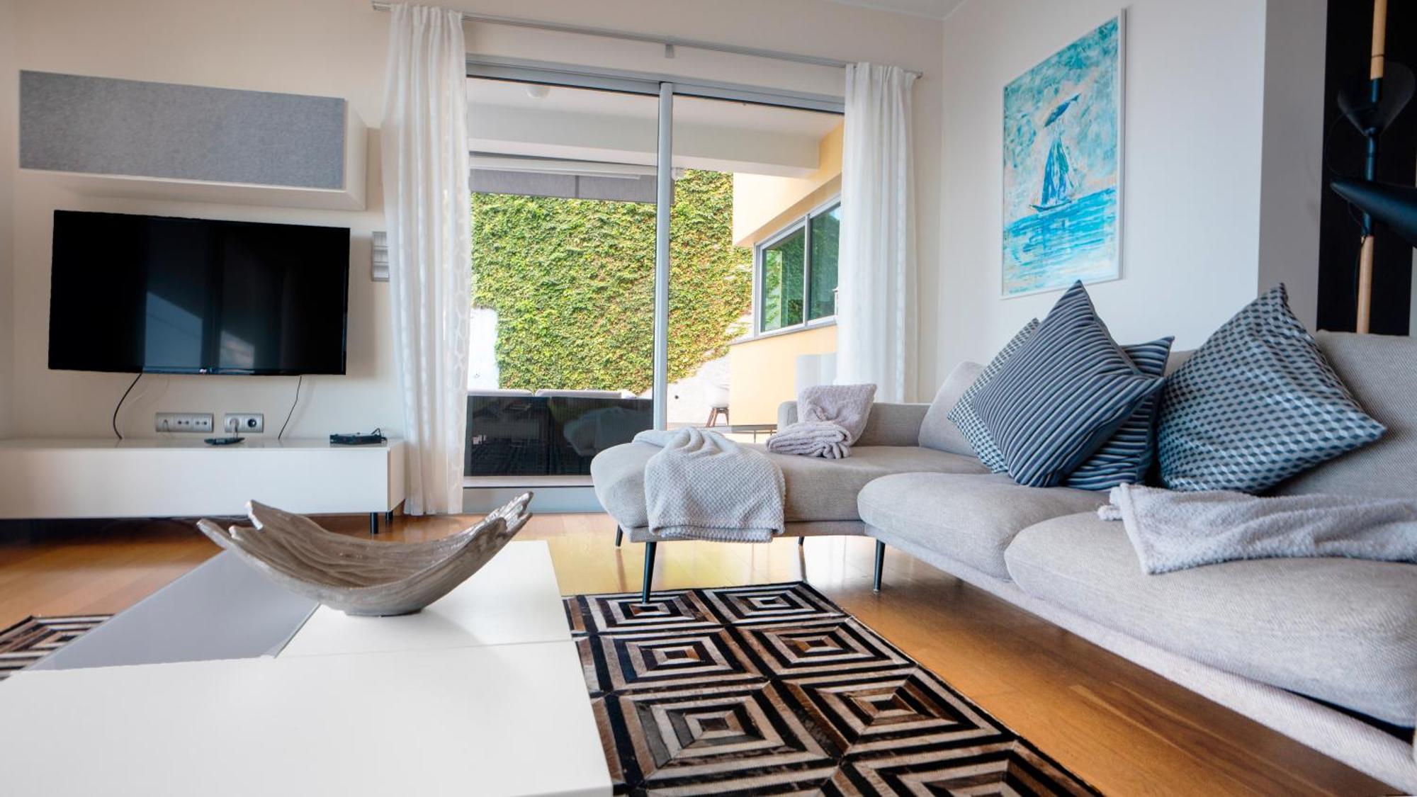 Villa Estrela Do Mar - By Lovelystay - Lovely, Sun Filled Calheta (Madeira)