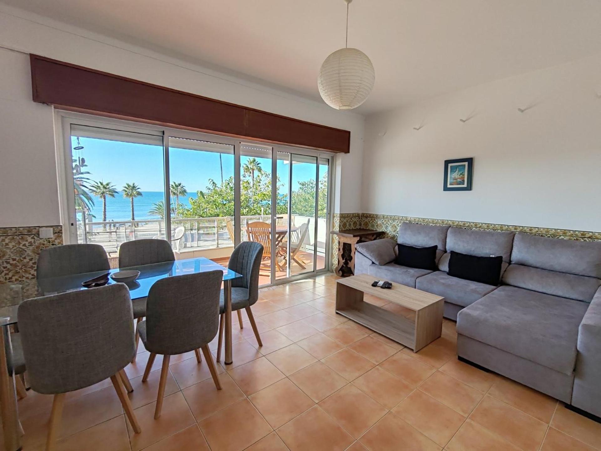 T3 - 1ºesq Beira Mar 11 - Casas & Papeis Apartment