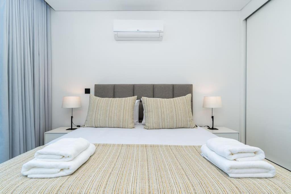 Lunarenzo Seaview, Pool, Ac, Parking *