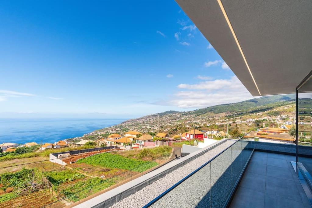 Lunarenzo Seaview, Pool, Ac, Parking