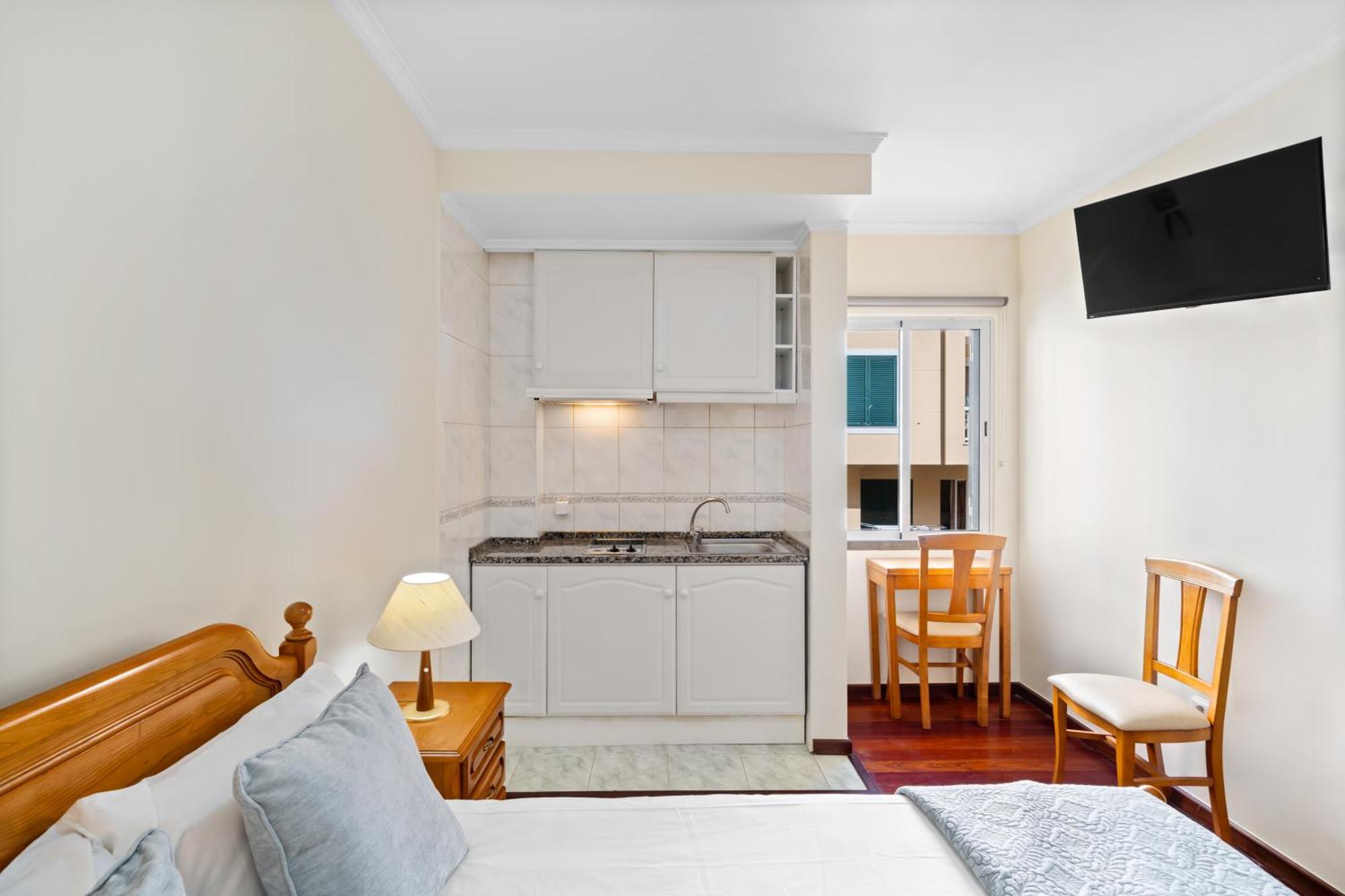 Apartment Ribeira Brava Studios *