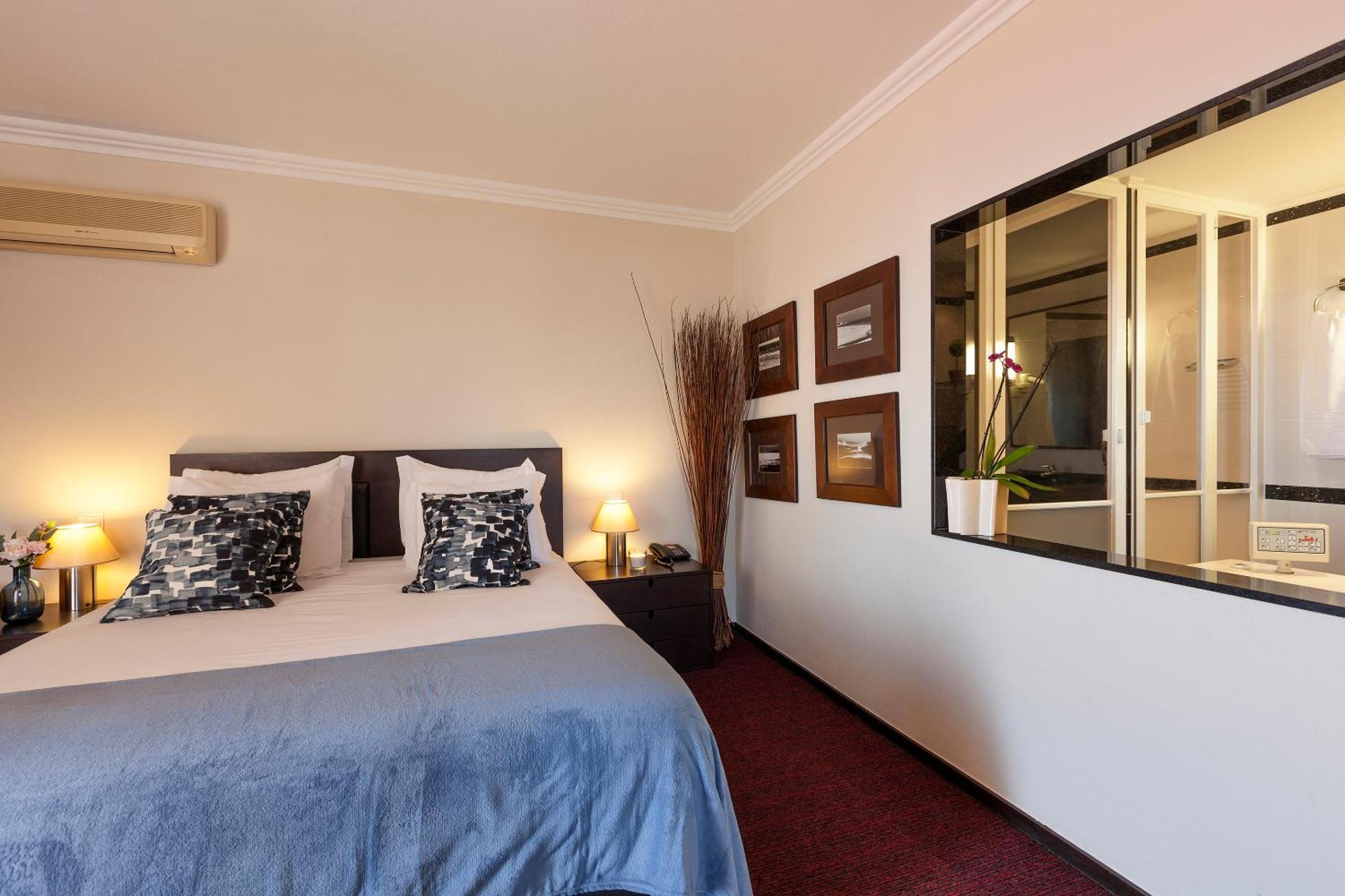 Carcavelos Hotel