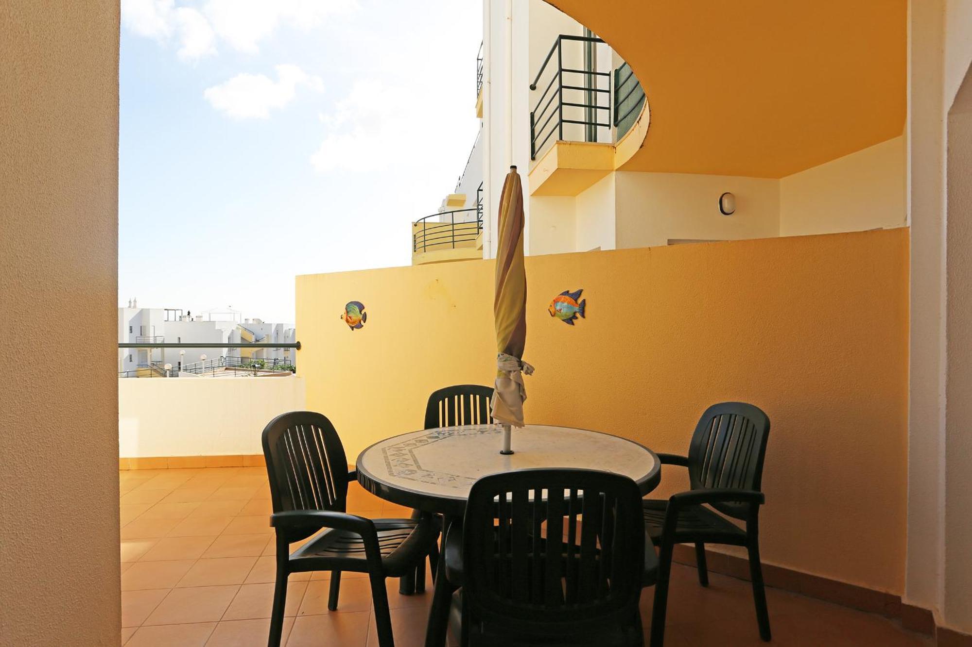 Quinta Dos Pinheiros Lagos