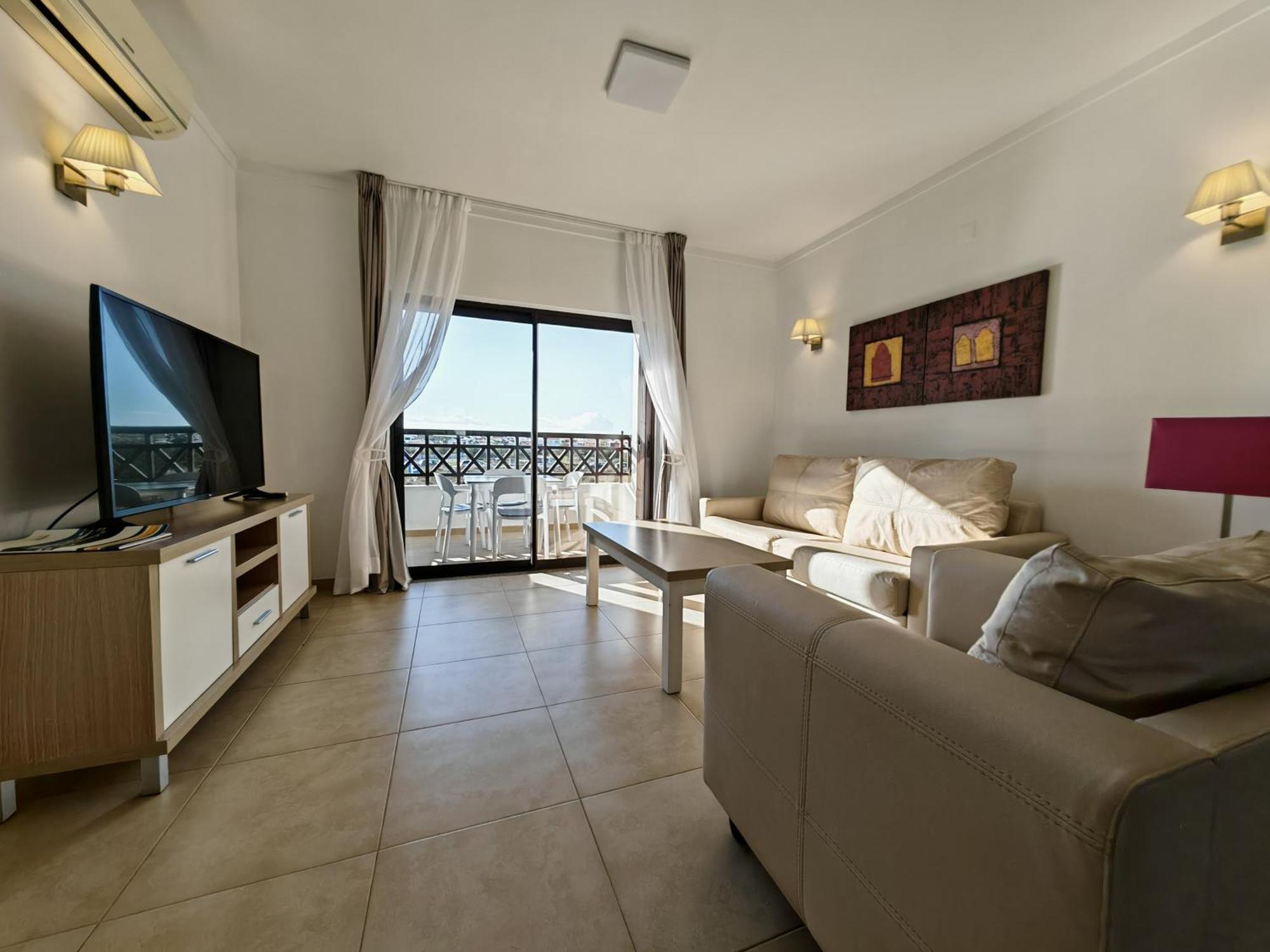 Time Aparthotel 4*