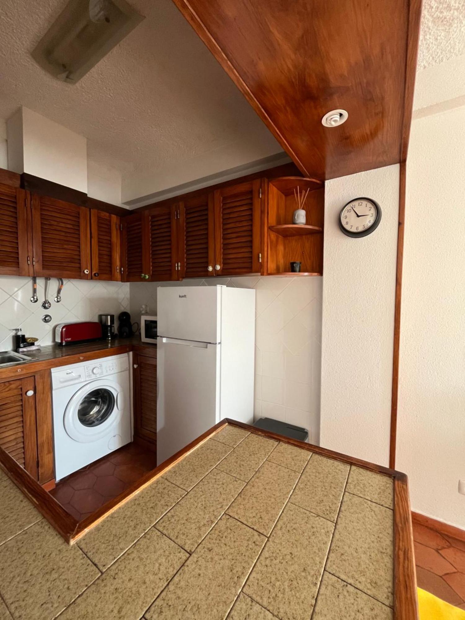 Sea Light Seaview Vista Mar - Luz, Lagos Apartment *