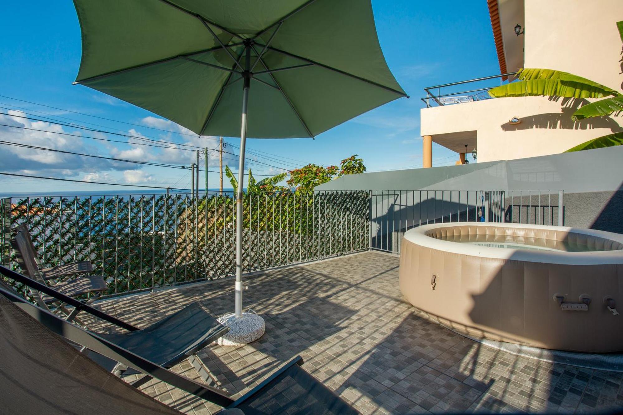 Casa Do Tempo Com Jacuzzi Holiday home Ribeira Brava
