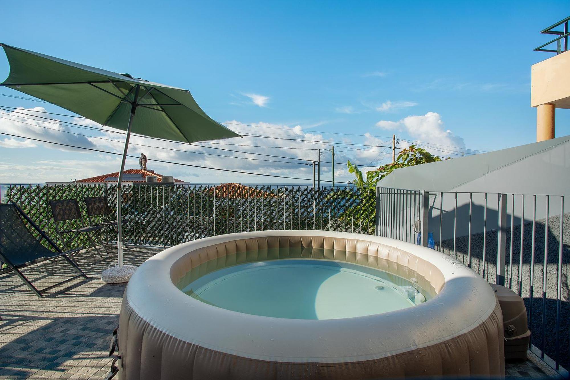Casa Do Tempo Com Jacuzzi Holiday home *