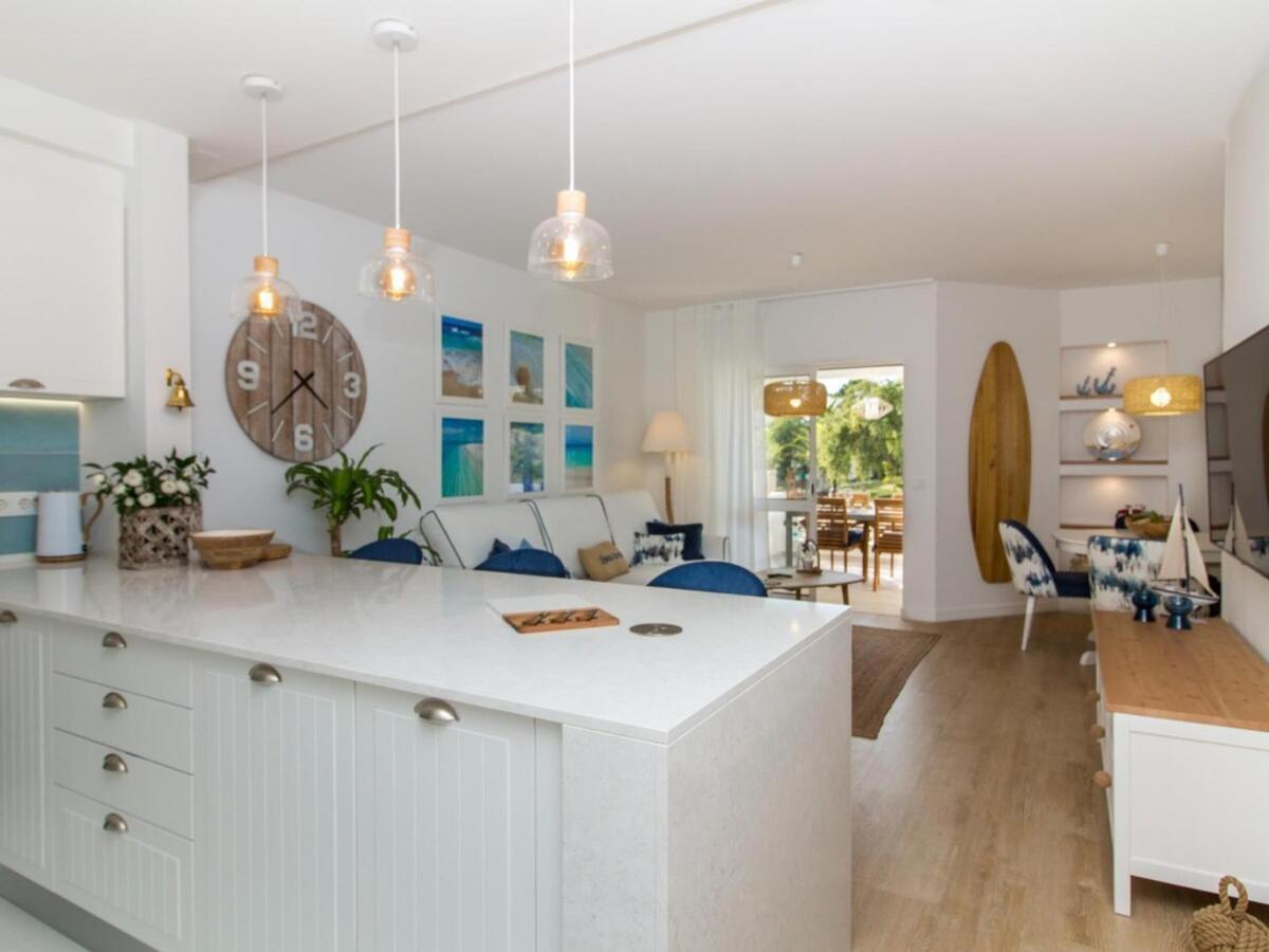 House - Luxurious & Pool View & Golf & Tennis Court Apartment
