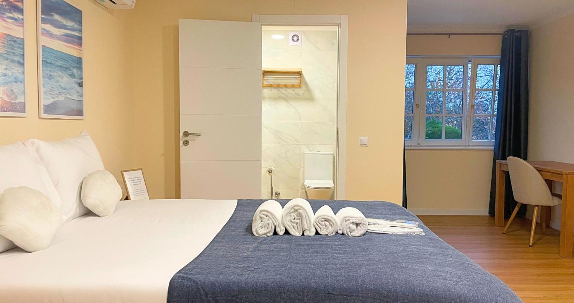 Bed & Breakfast Art 4 Carcavelos *