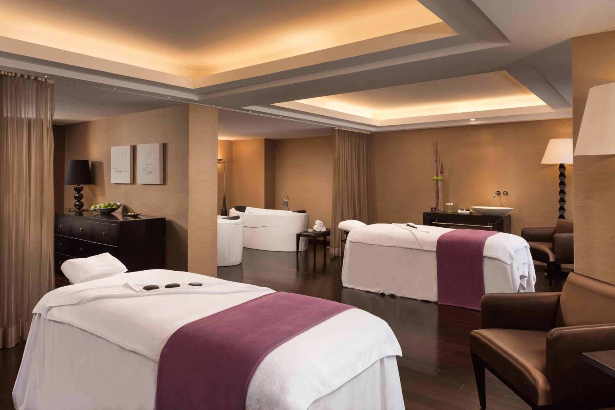 Sheraton & Hotel 5*