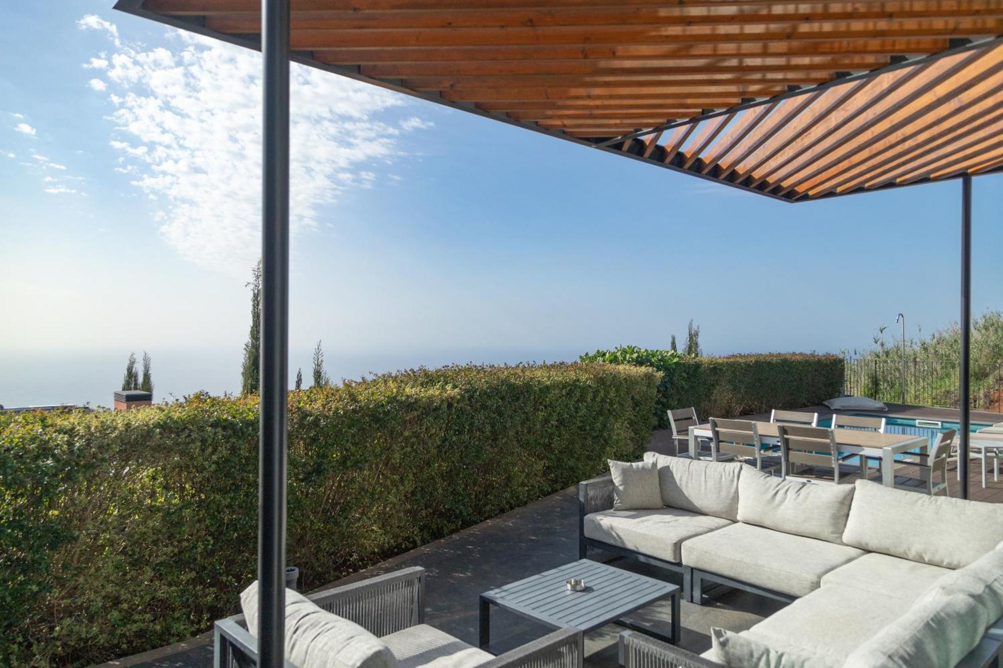 Eden Sky In Holiday home