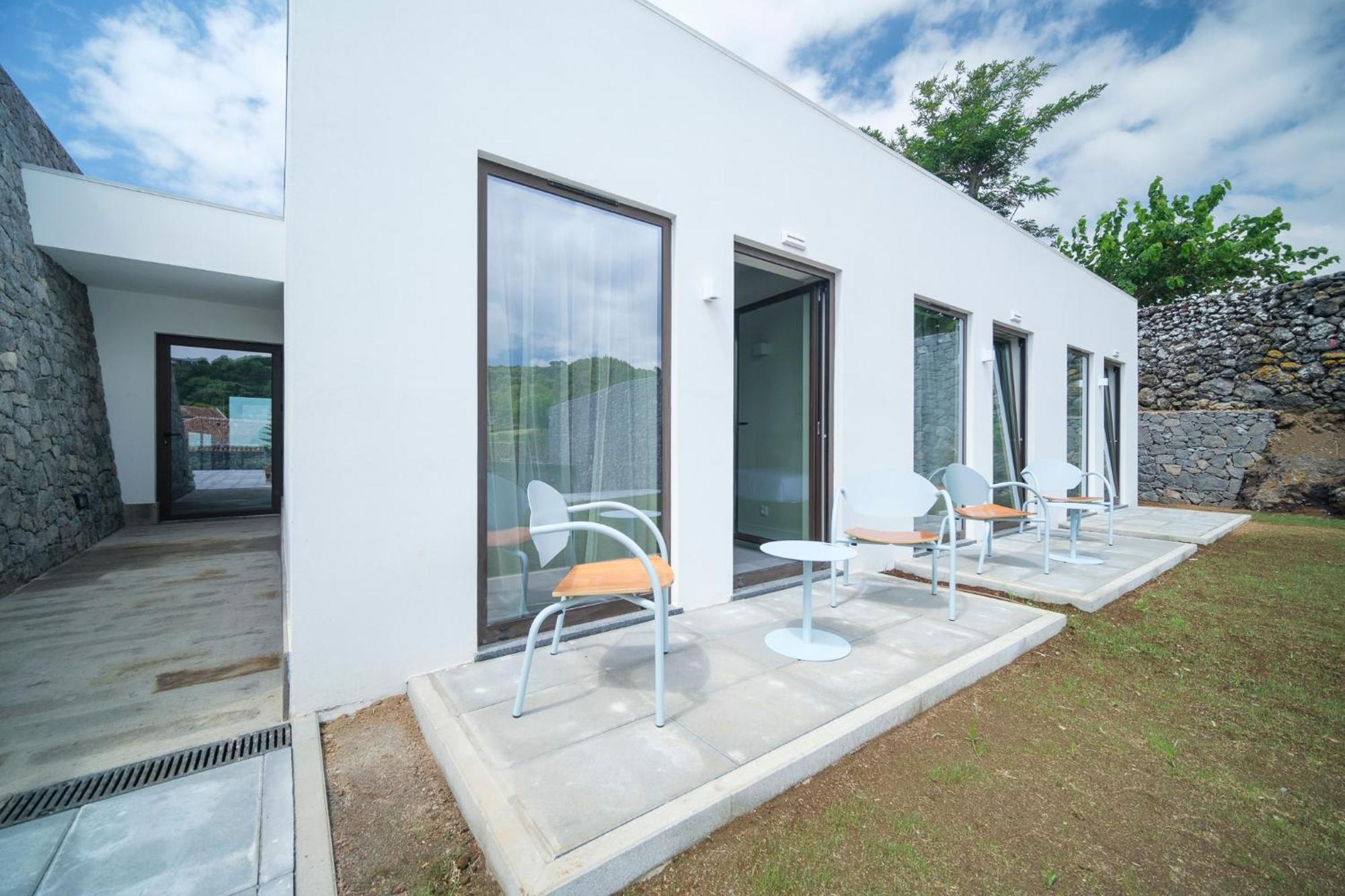 Azores Book 4* Angra do Heroismo