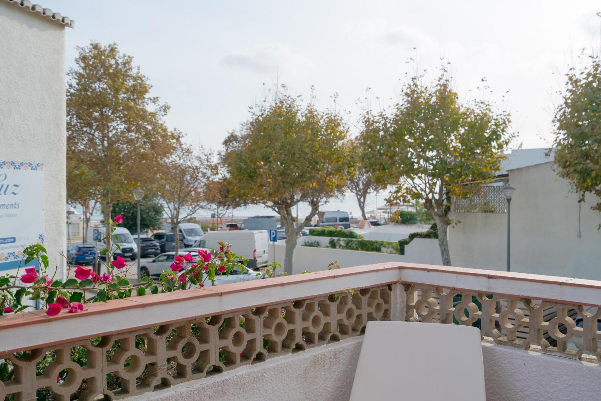 5 Bedroom House In Luz, Lagos Vakantiehuis *