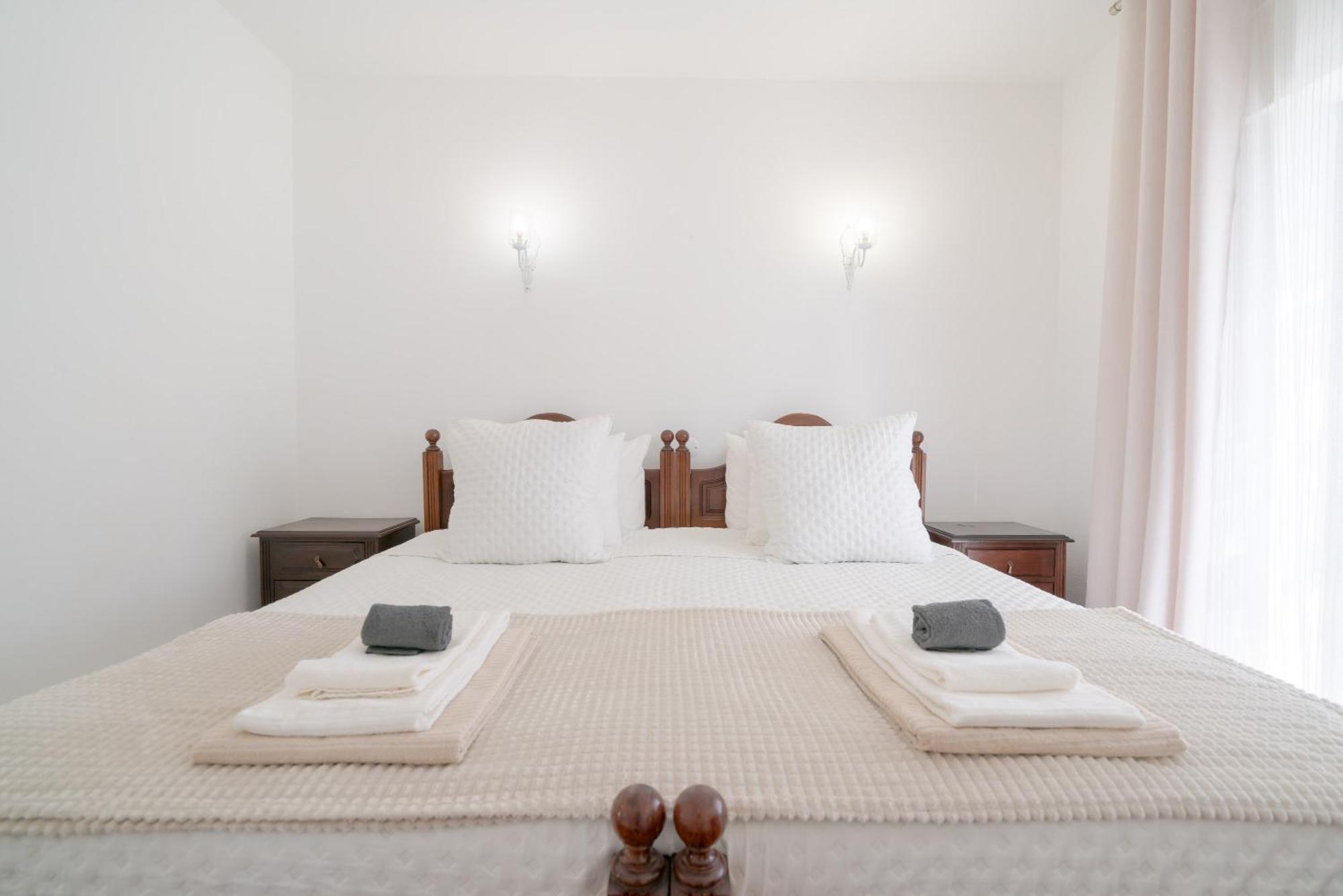 5 Bedroom House In Luz, Lagos Vakantiehuis Luz