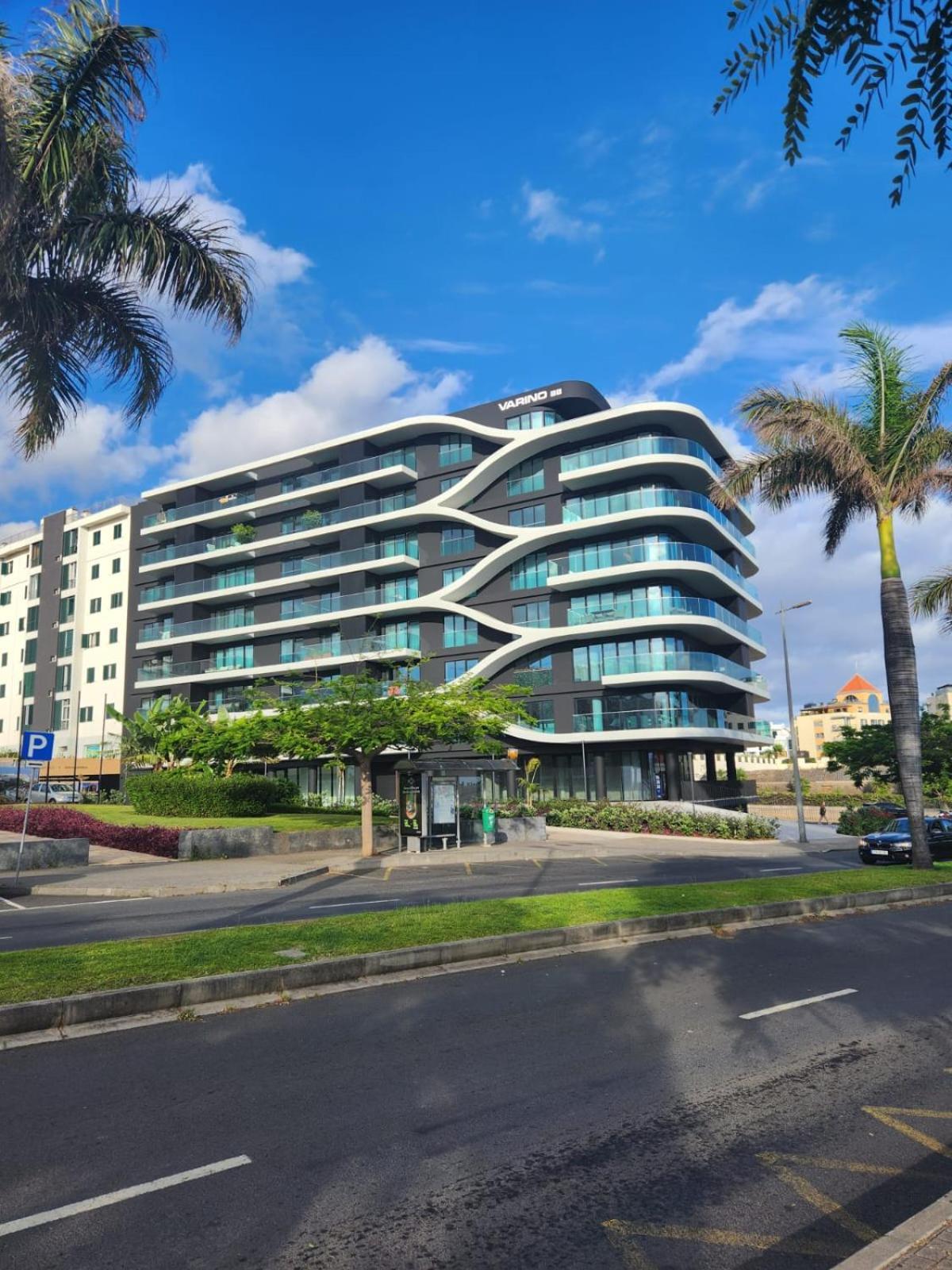 Apartamento Lux Ocean View Varino 05 Funchal (Madeira)