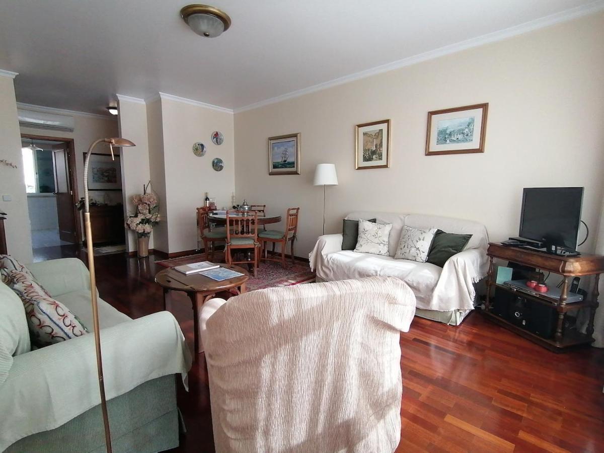 Ladeira Centro Apartment *