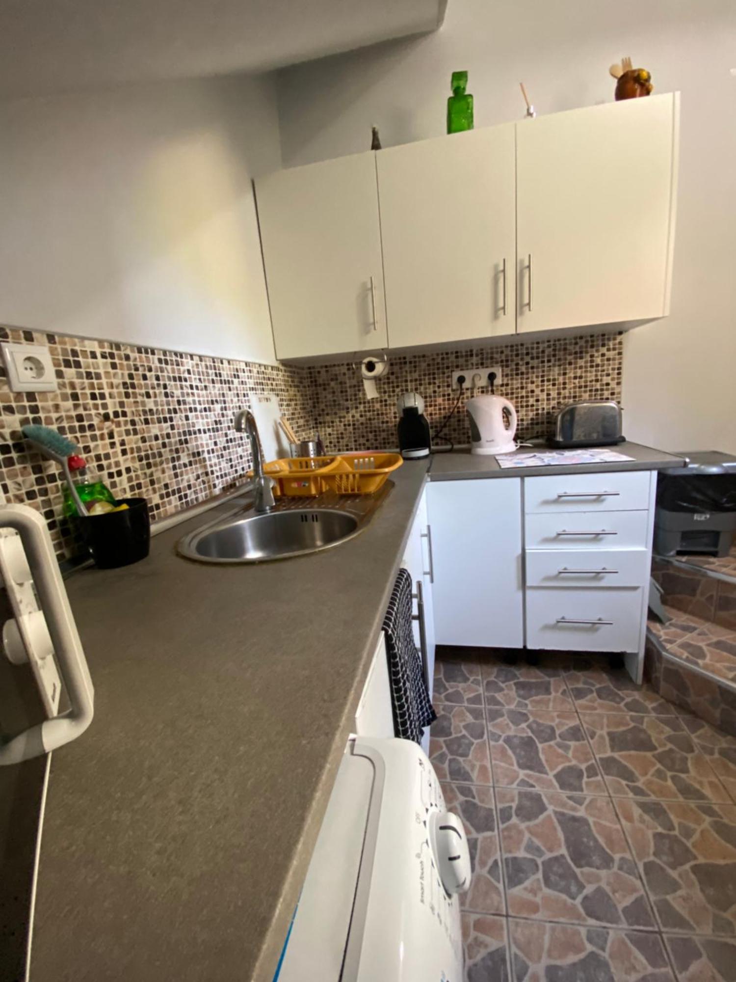 Apartamento 2 Bed , Sea View, 10 Minutes Walk To The