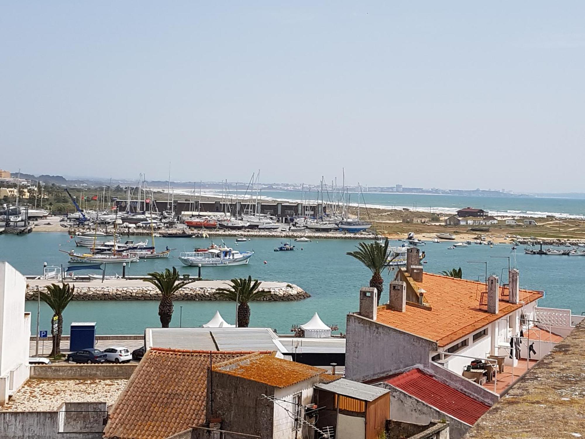 Stunning With Pool & View Near Villa