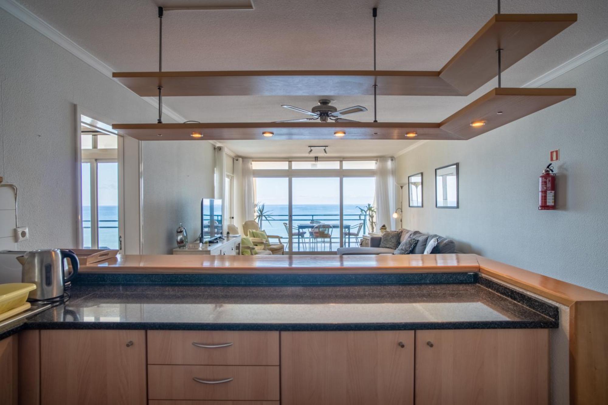 Sunset Atlantic Gardens 408 Apartment