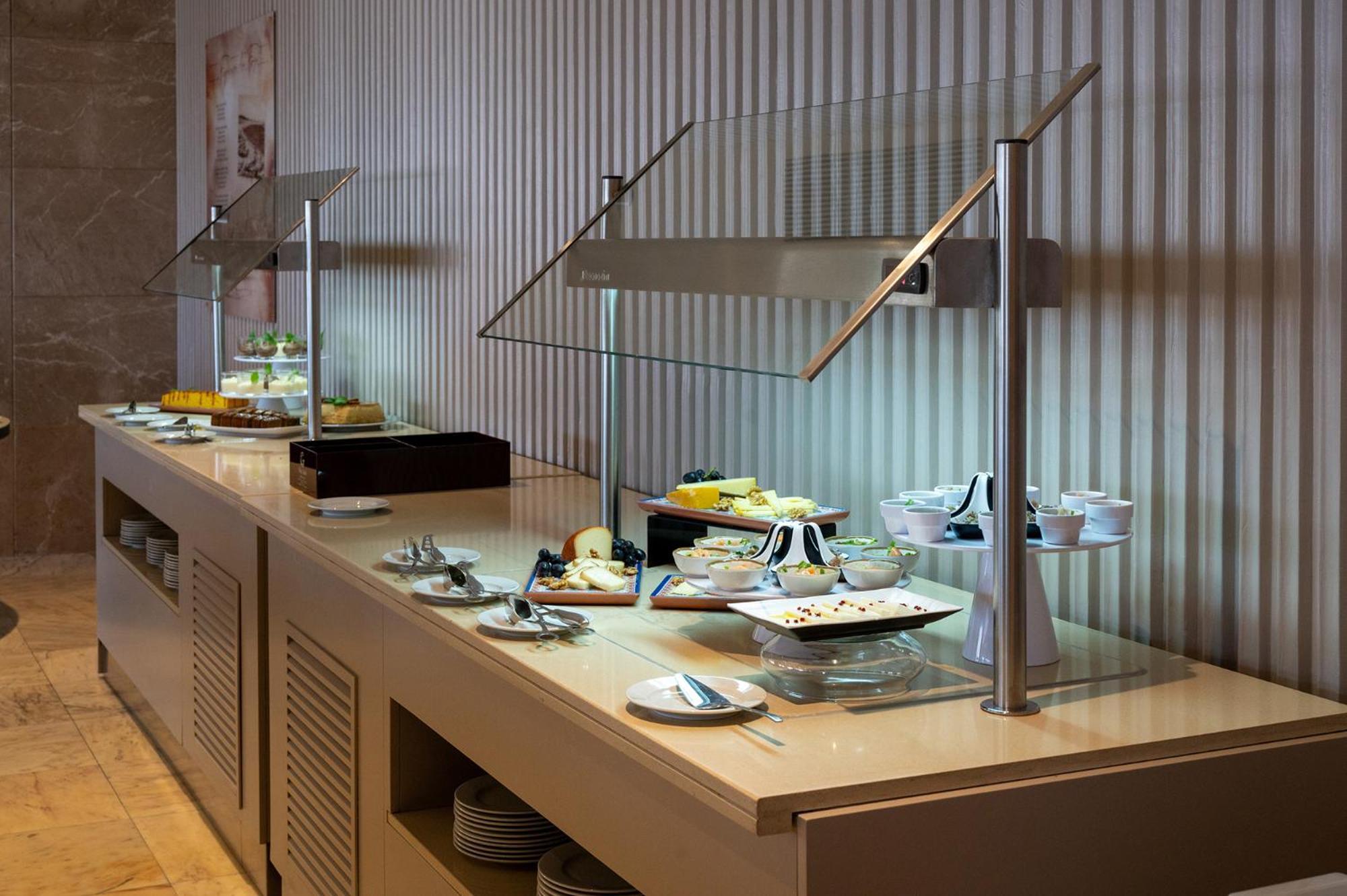 Hotel Gale Collection