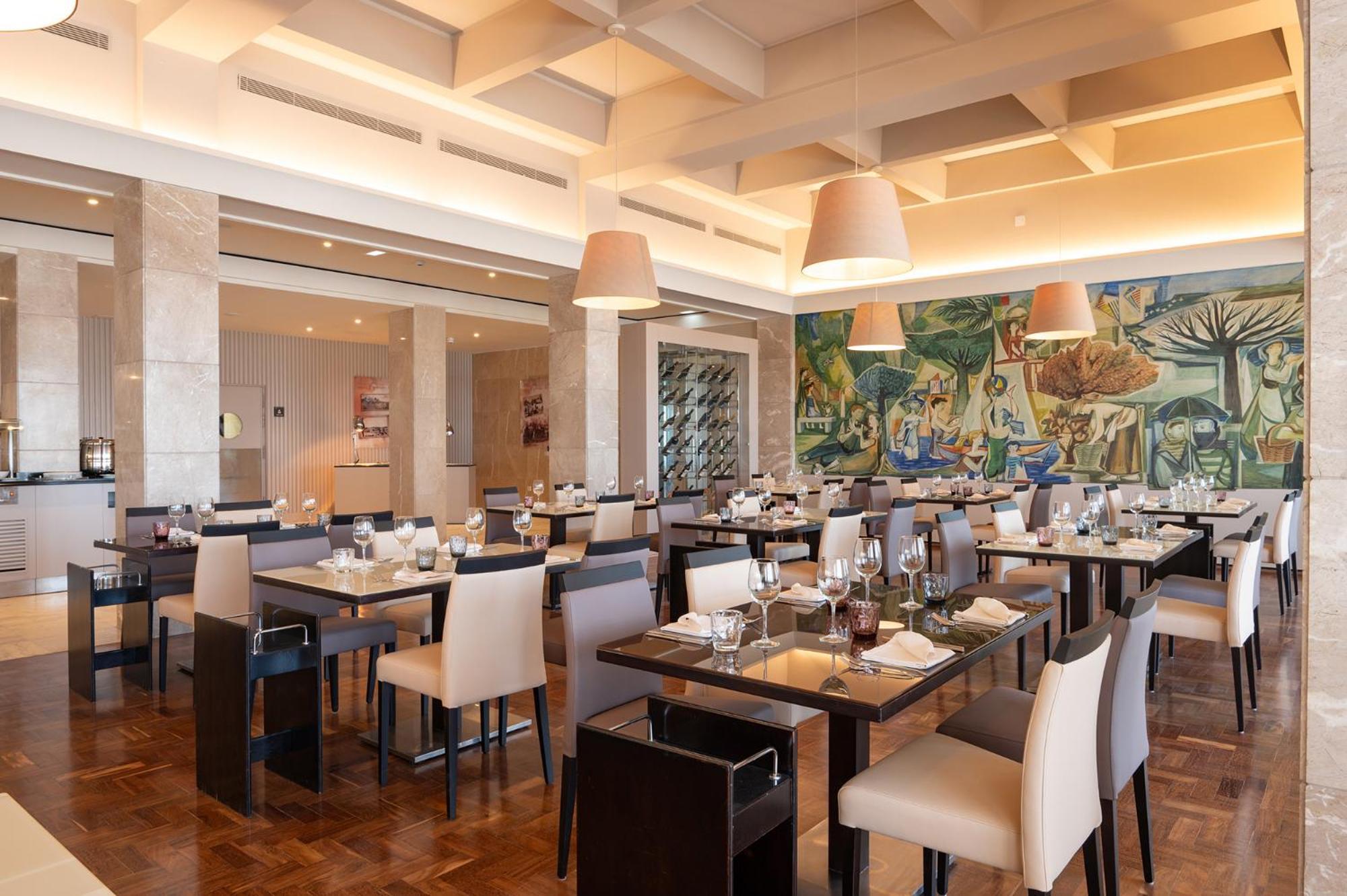 Gale Collection Hotel 4*