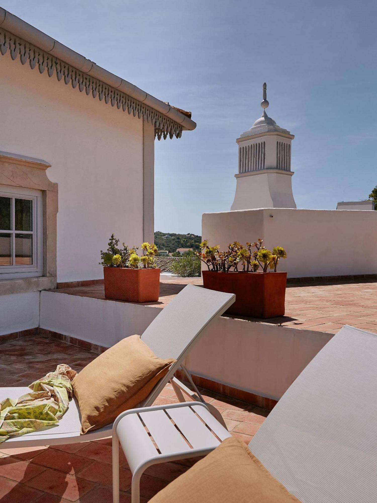 Solar Do Bisavo Bed & Breakfast *