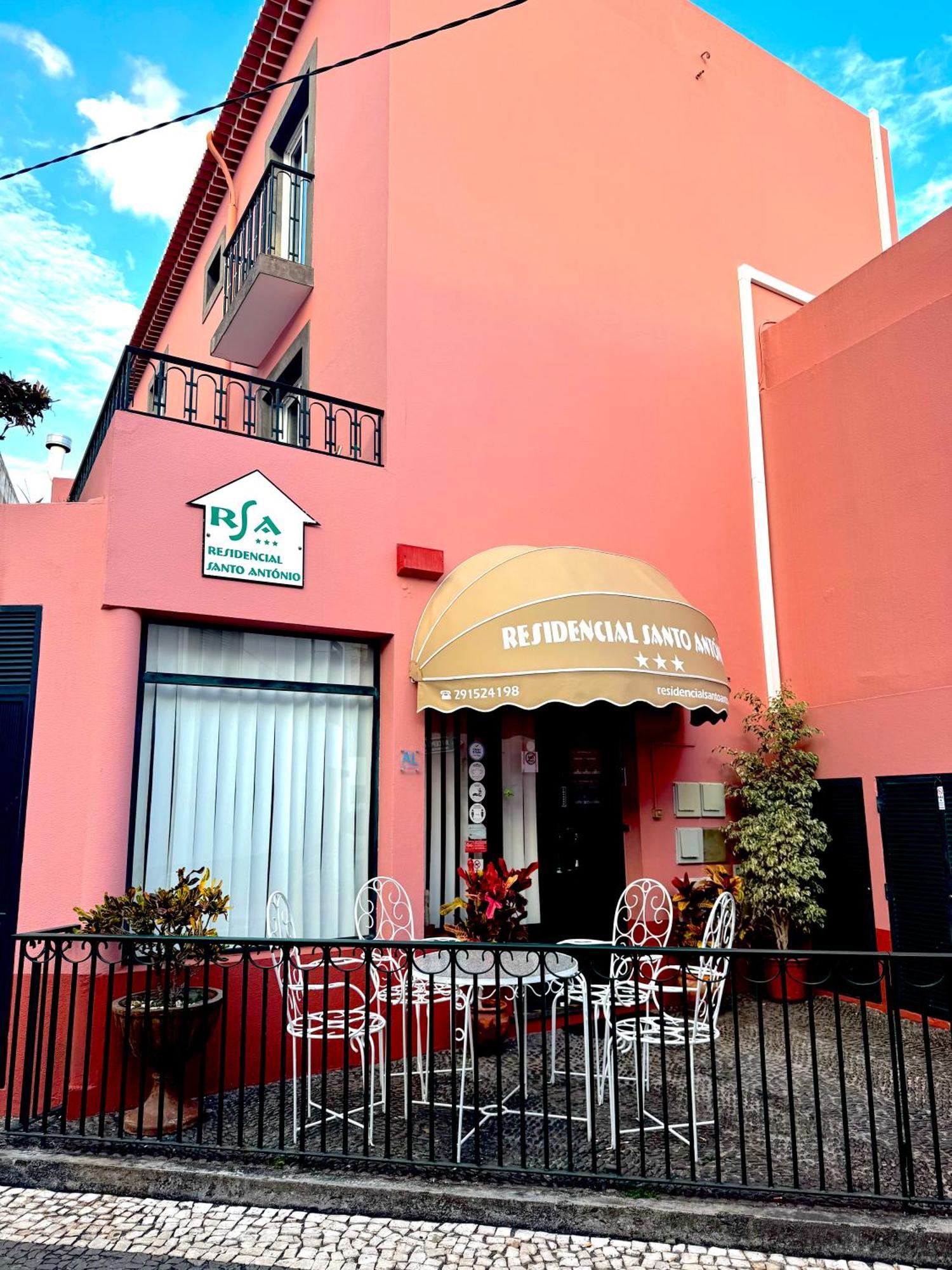 Guest house Residencial Santo Antonio Santa Cruz (Madeira)