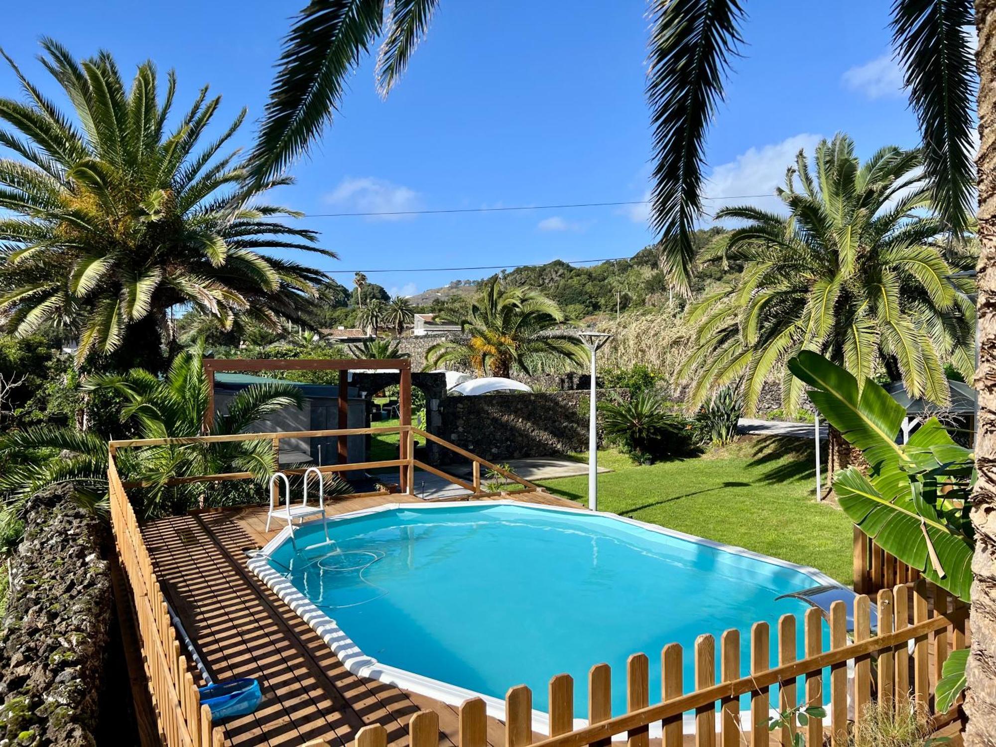 Casa Caloura Seaside Deluxe & Appartement *