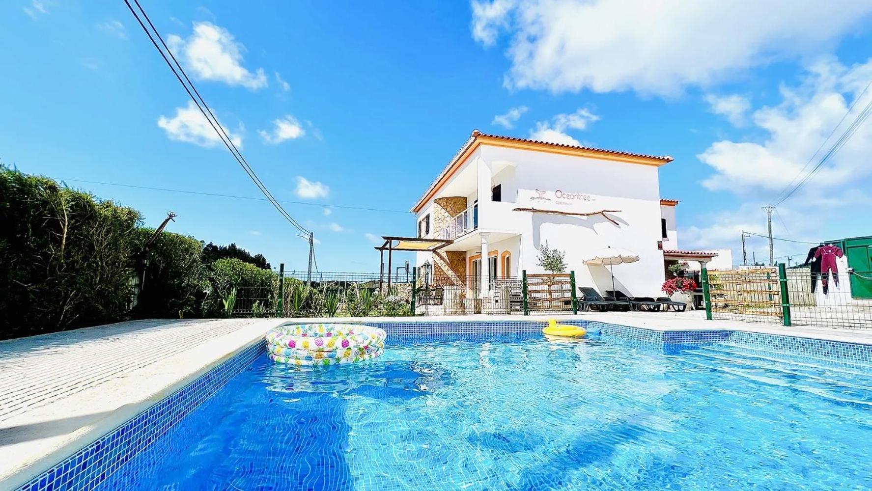 Guest house Ocean Tree Ferrel Serra d'El-Rei