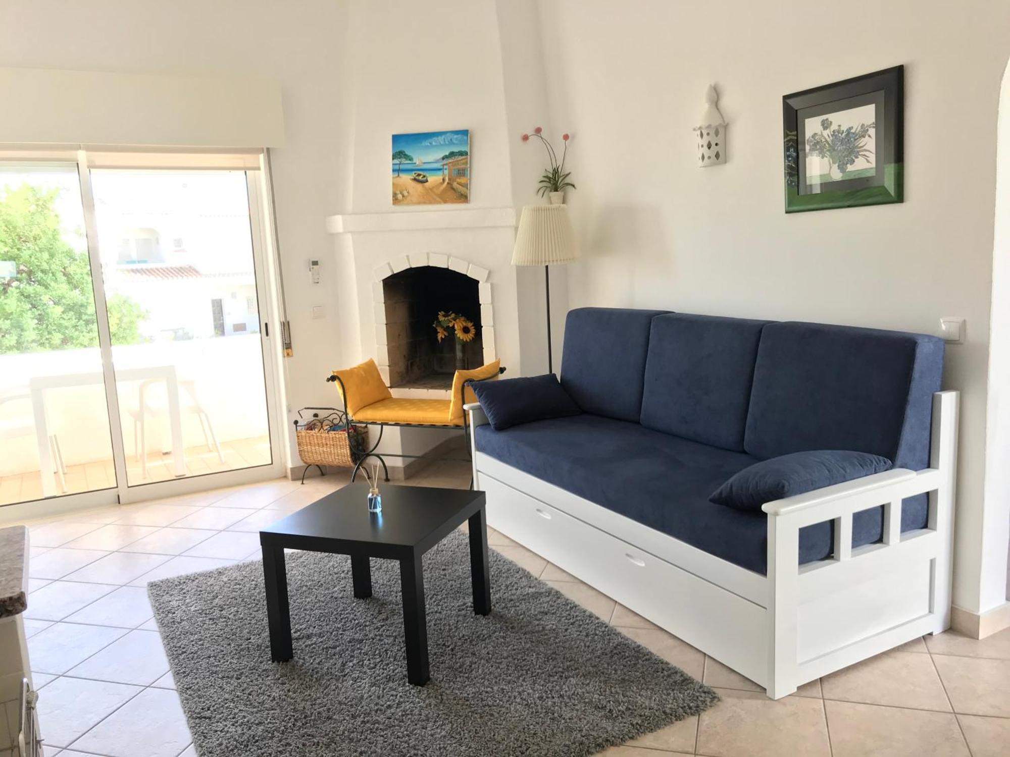 Marine Apartment *