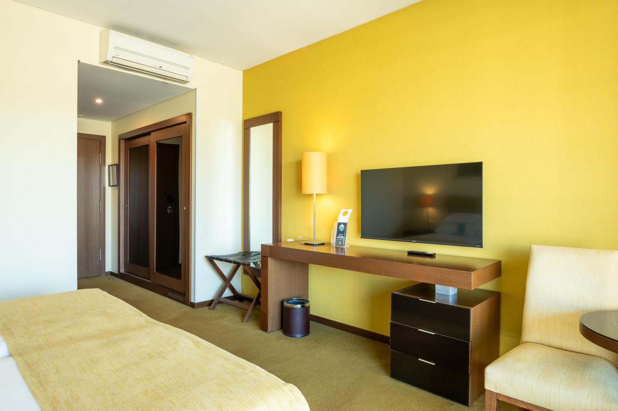 Gale Hotel 4*