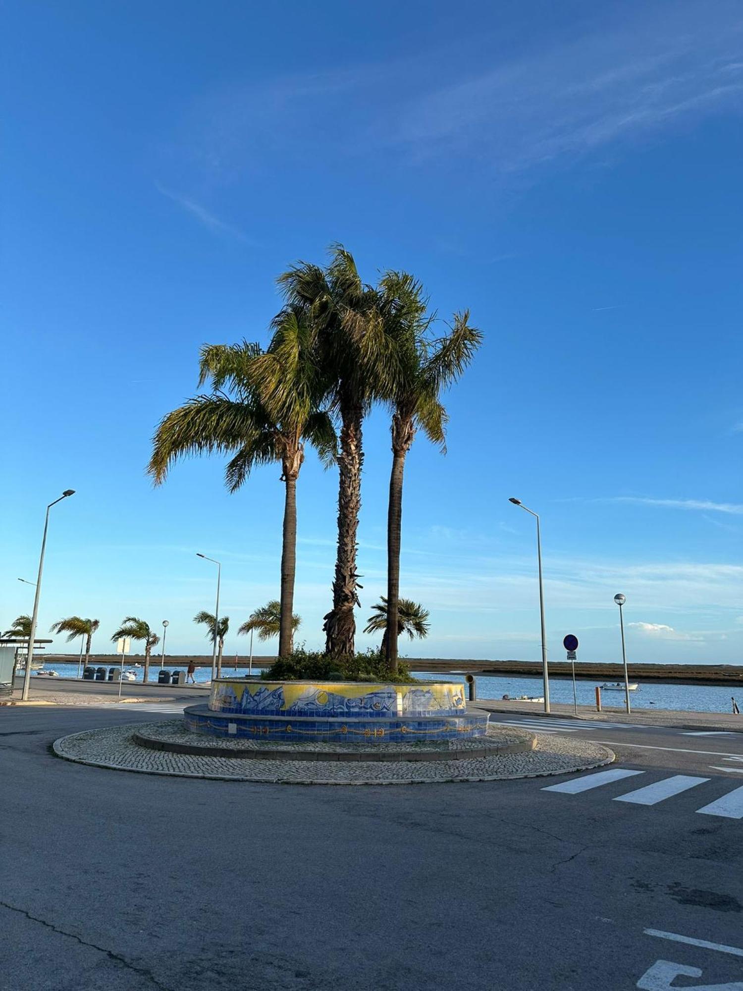 Holiday home Santa Luzia Casa Girassol, Tavira Sea View, 2 Minutes To Ferry