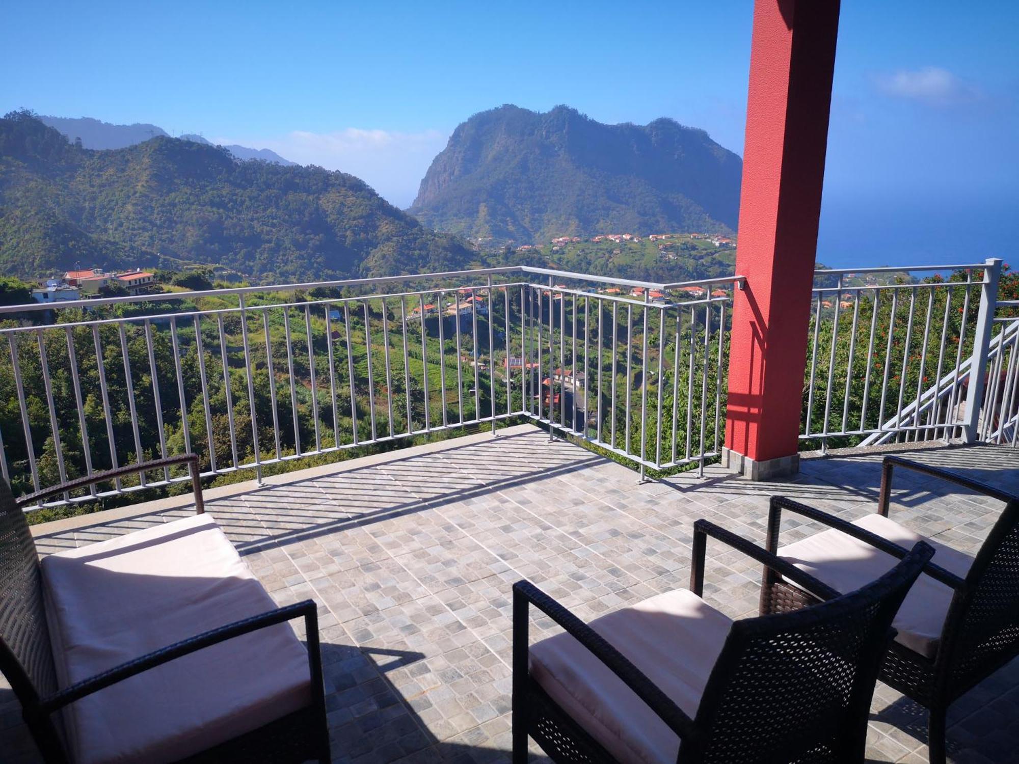 House In The Montain Casa Do Cabeco