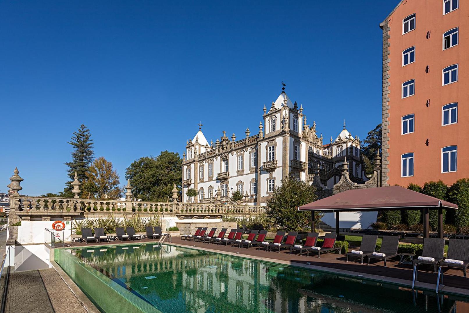 Hotel Pestana Palacio Do Freixo, & National Monument - The Leading Of The World