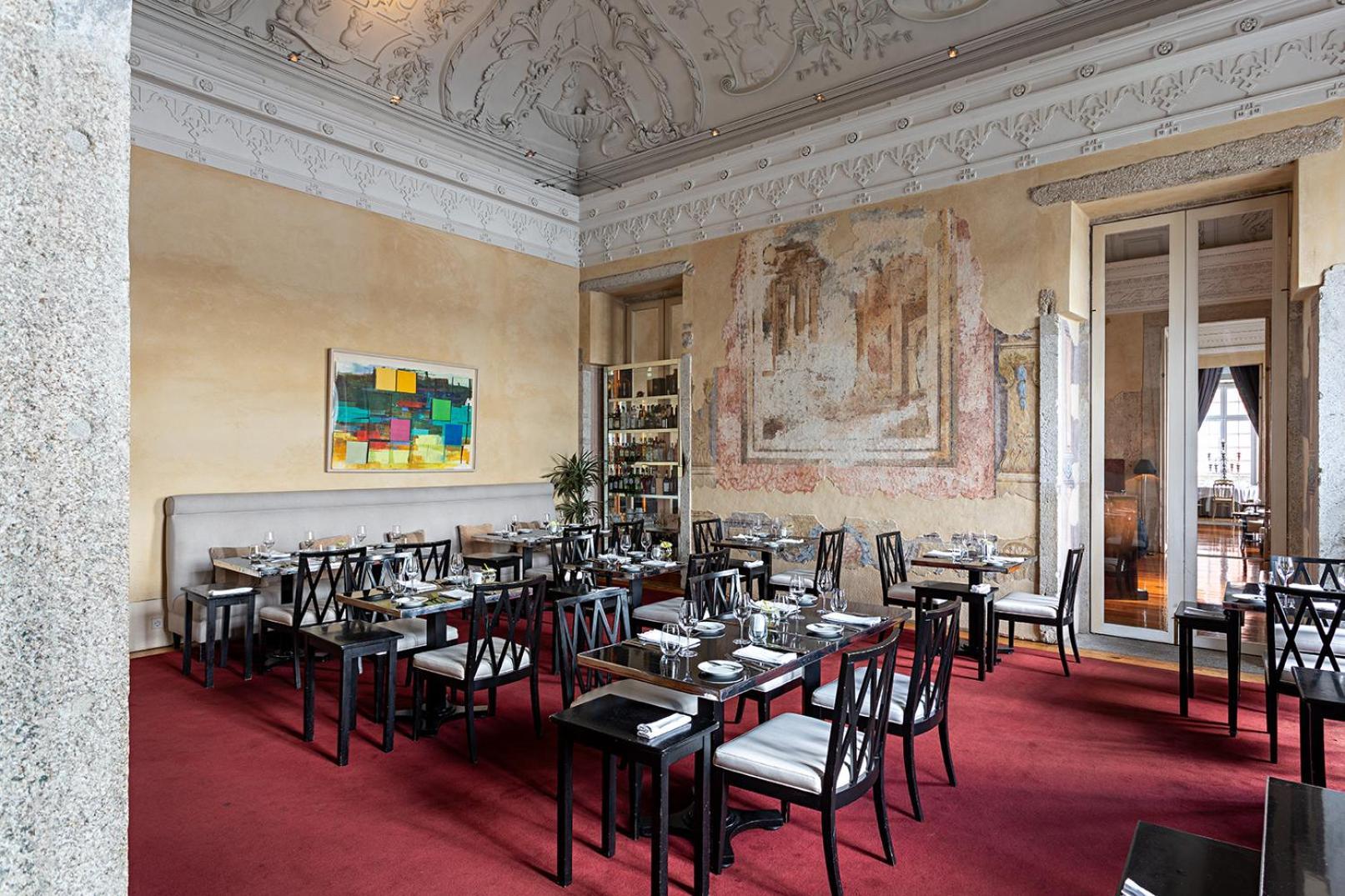 Hotel Pestana Palacio Do Freixo, & National Monument - The Leading Of The World 5*