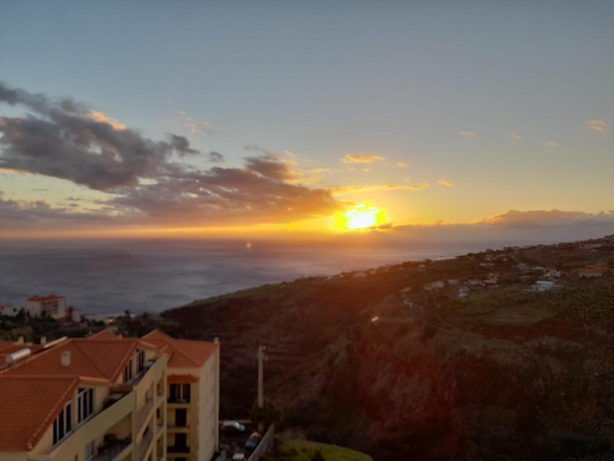 Sunset Star With Sea View *