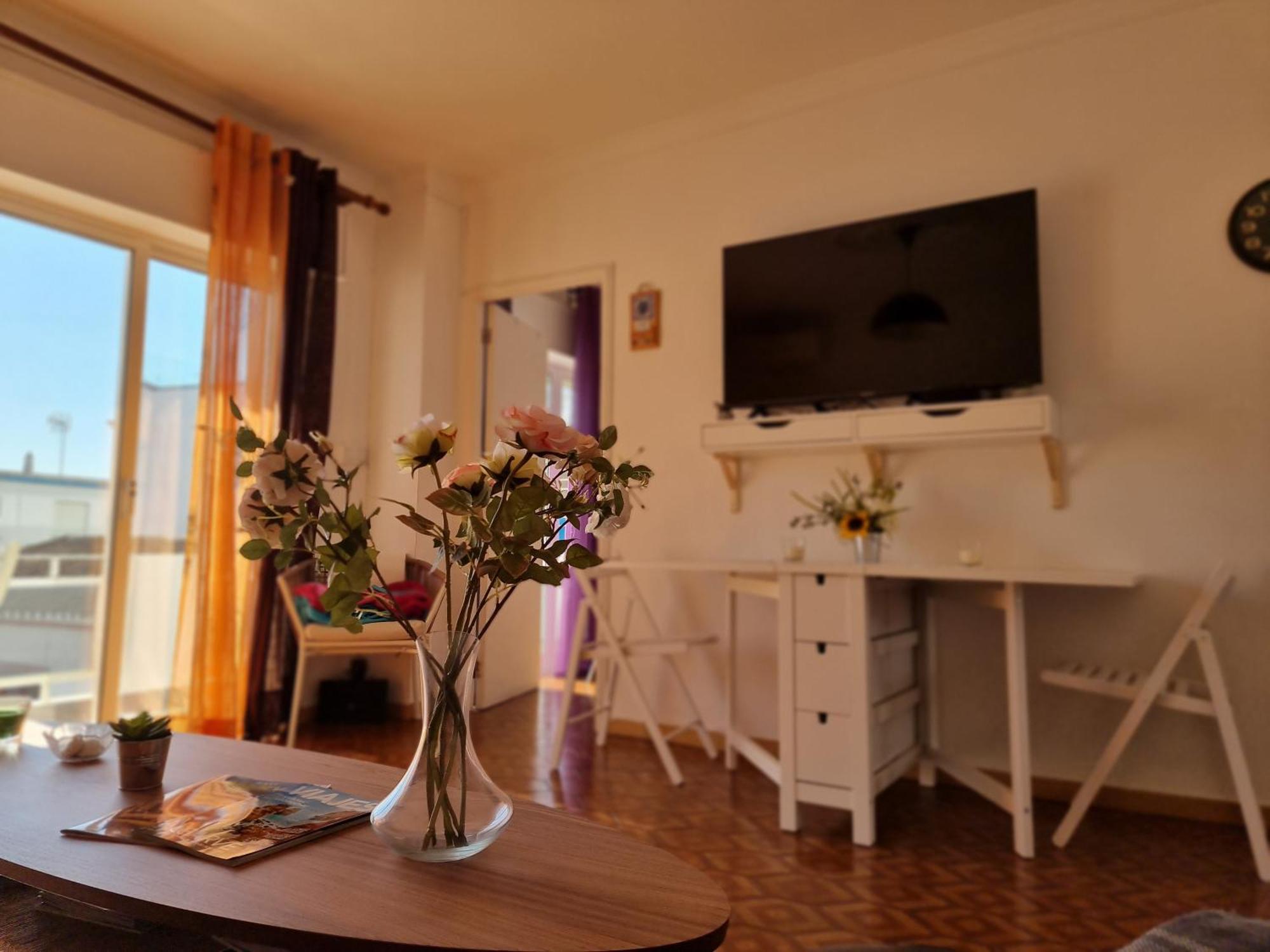 Holiday home Santa Luzia Casa Girassol, Tavira Sea View, 2 Minutes To Ferry Santa Luzia (Tavira)