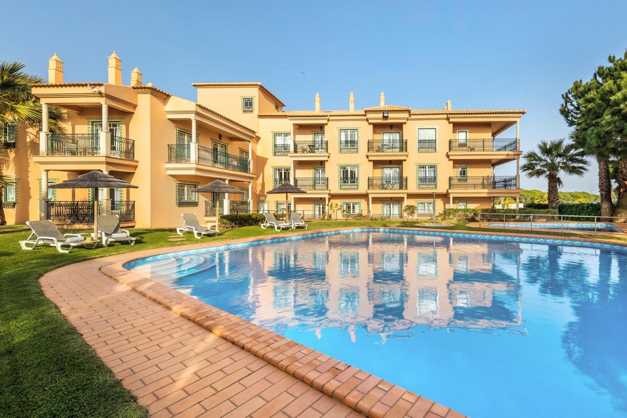 Apartahotel Quinta Pedra Dos Bicos