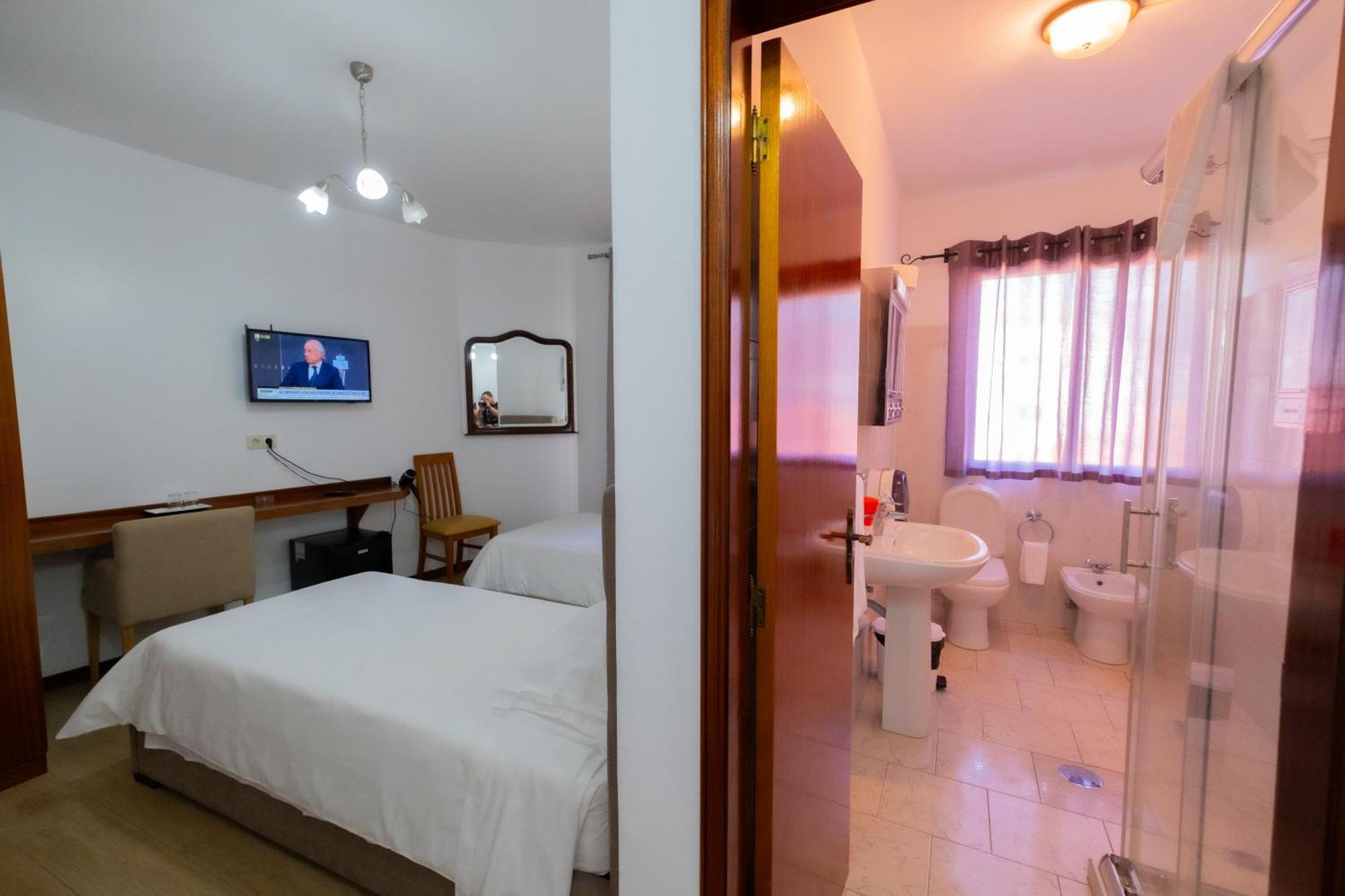 Residencial Familia 3*