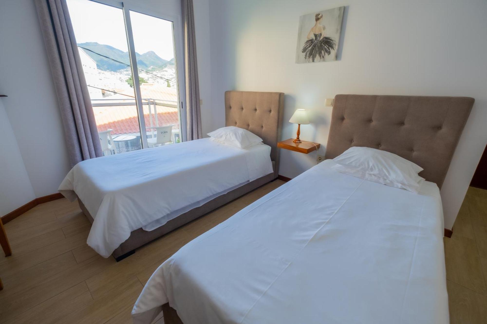 Guest house Residencial Familia 3*