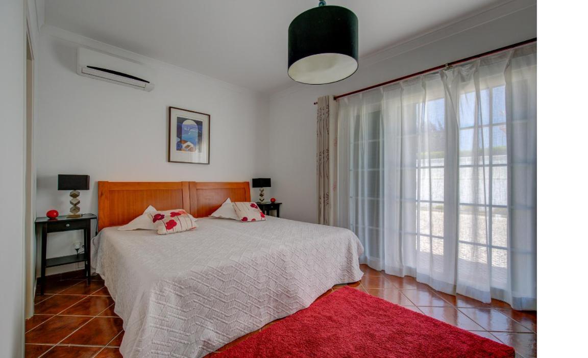 Prime - 5 Suites, Private Pool And Parking, Walk To Villa