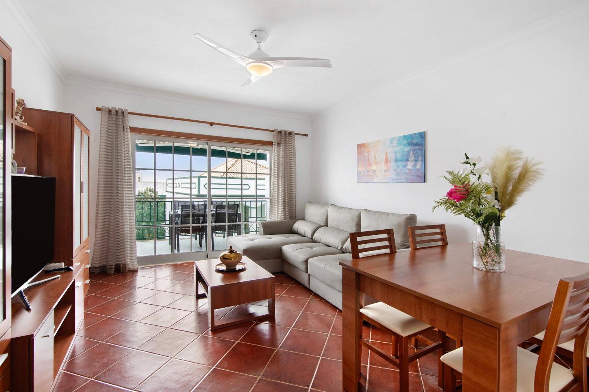 Casa Oliveira