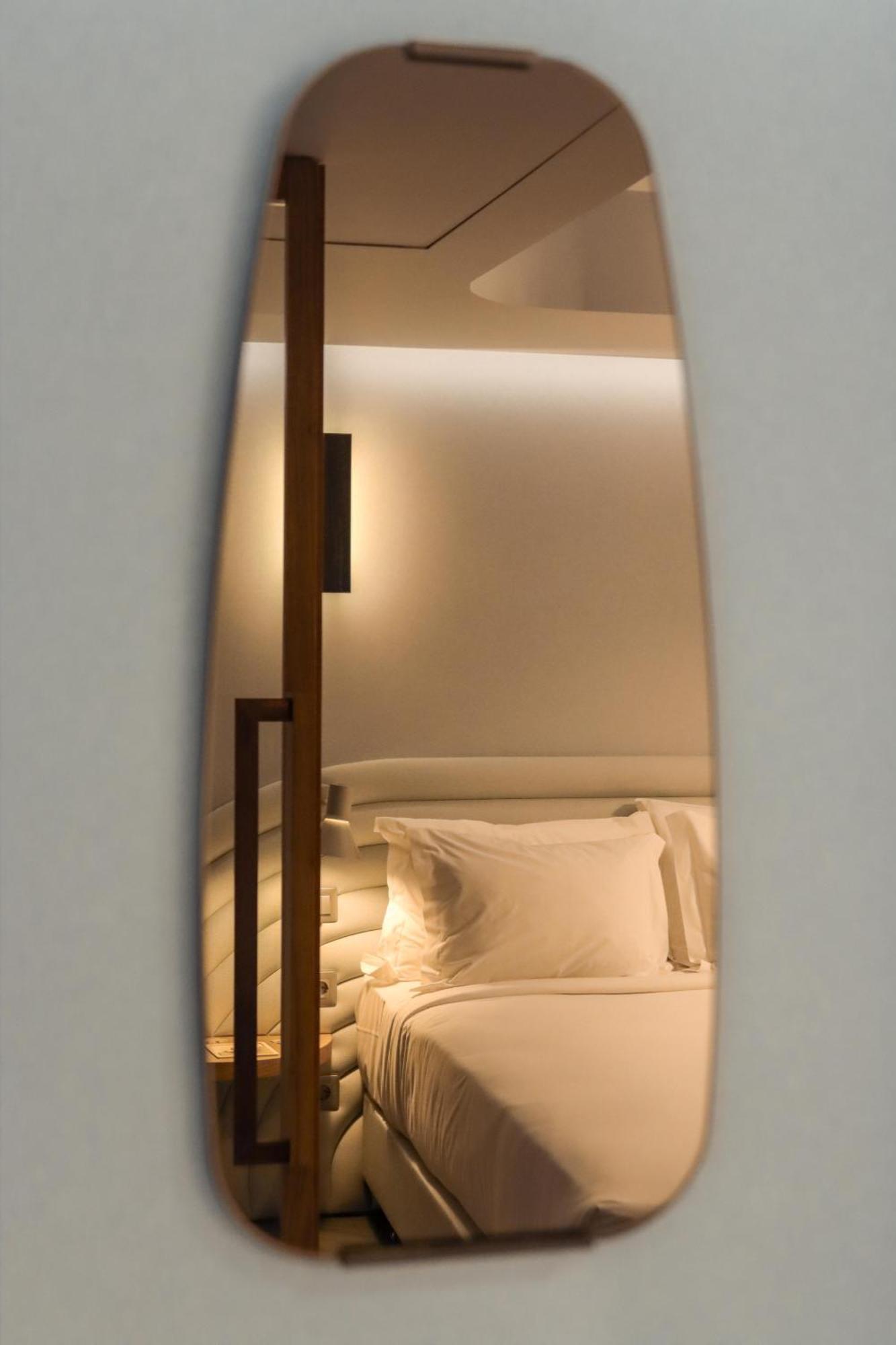 The Views Oasis Hotel 4*