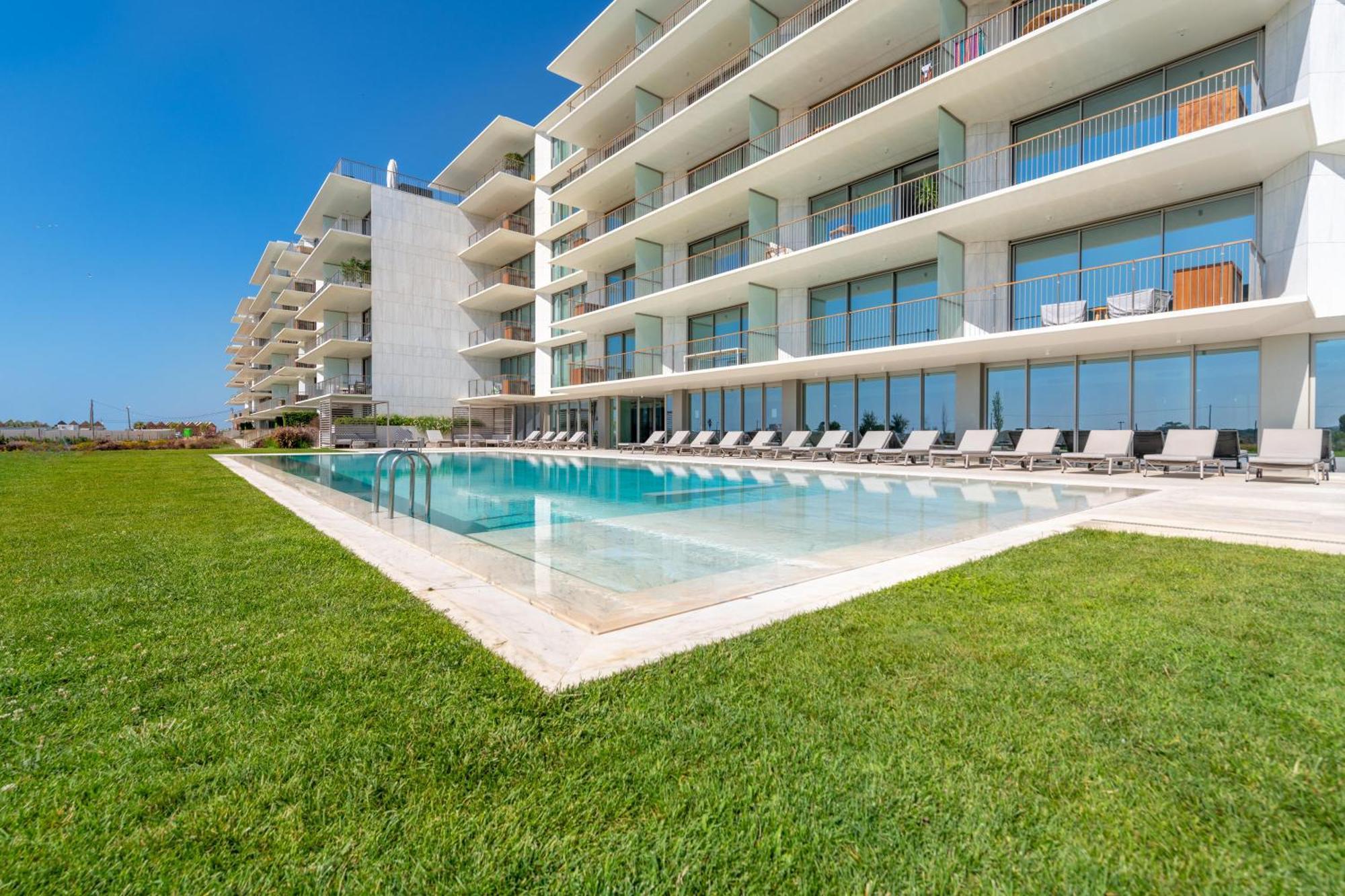 Blue Well Being Beachfront Pool And Raia - By Bedzy Apartment